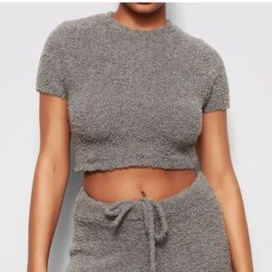 SKIMS Cozy Knit Cropped Tee